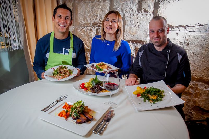 Mario Valentić, Ljiljana Mikić i Ivan Simončić