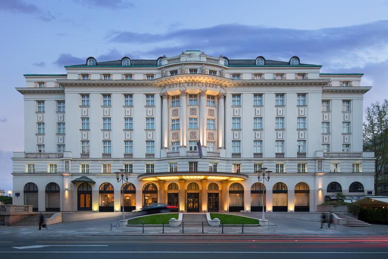 Zagrebački hotel Esplanade primio nagradu za najbolji Povijesni hotel 2019. 