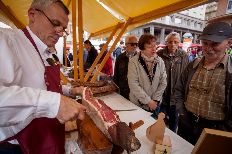 Šampion Dana hrvatskog pršuta 2019 - Drniške delicije Maran, Zoran Ćevid