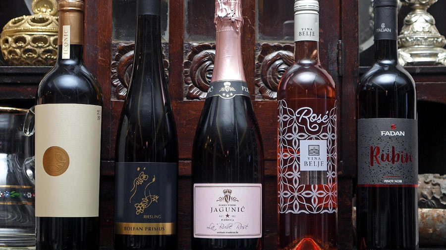 Vino uz slastice - Škrlet, Riesling, La Bulle Rose, Rose i Pinot noir