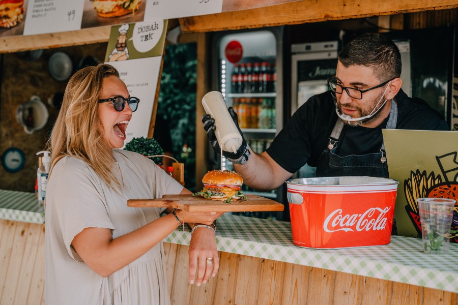 pucanj gričkog topa najavio otvorenje zagreb burger festivala