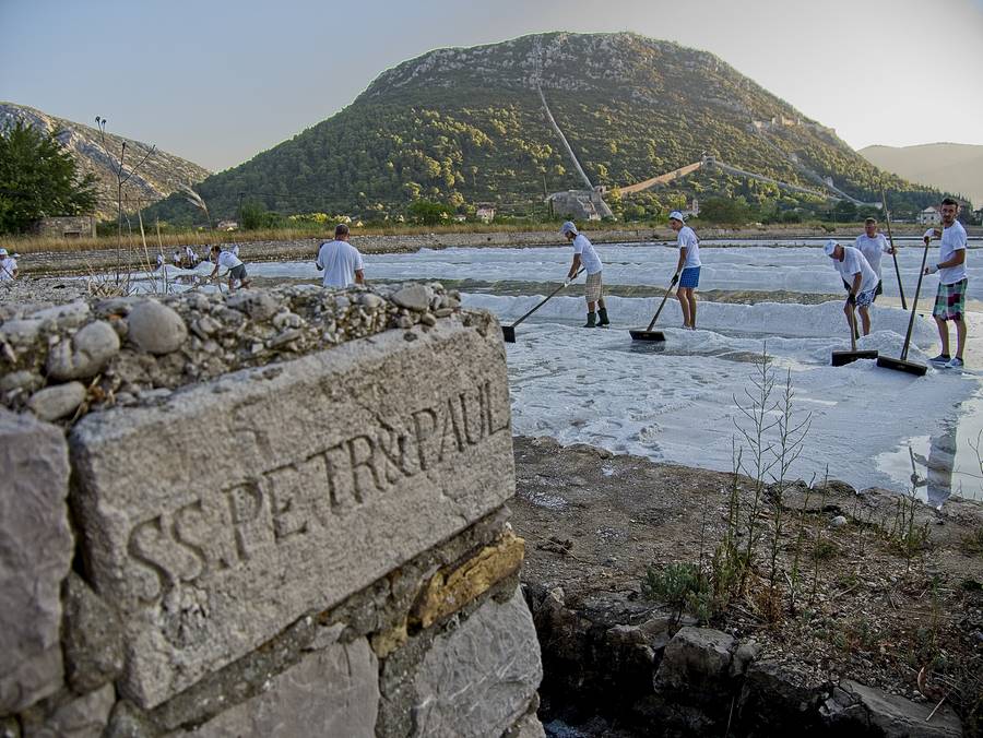 Solana Ston, tradicionalno vađenje soli