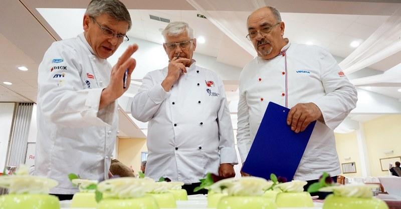 Održano kulinarsko natjecanje &quot;Zlatna jabuka 2019&quot;